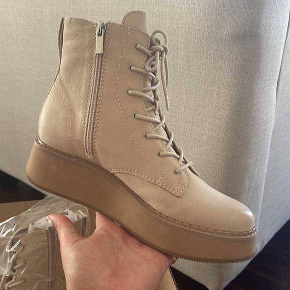Dolce Vita Adyson Nude Boot - 8 - Picture 2 of 6